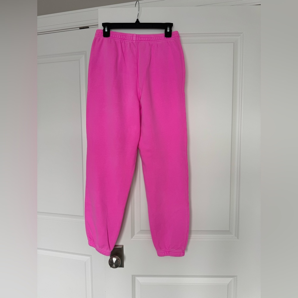 GAP Bright Pink Sweatpants and Sweatshirt Set - Picture 6 of 7